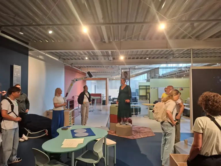 Workshop bei Eromesmarko in Wijchen; Im Showroom bei Eromesmarko